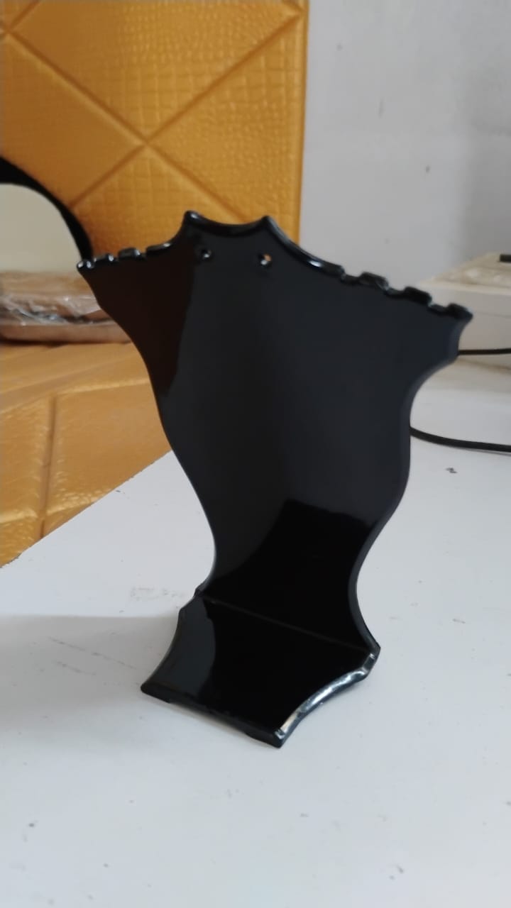 Plastic Necklace Display Stand (13 Cm / 1 Pc) Plastic Necklace Display Stand (13 Cm / 1 Pc)